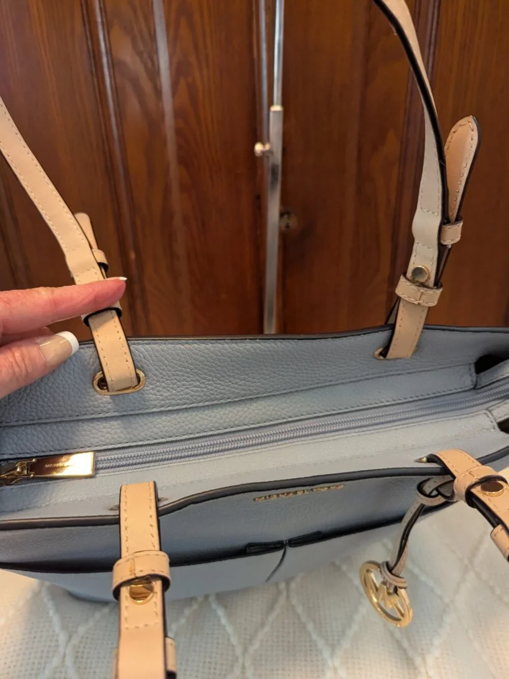 MICHAEL KORS Bedford Pale Blue Pocket Tote
